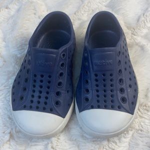 Native toddler Blue Water Shoes Size C5